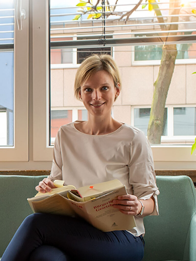 Rechtsanwältin Julia Plate